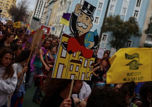В Португлии прошли многотысячные акции протеста из-за жилищного кризиса