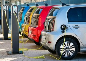 Будущее за электромобилями? Азербайджан на старте зеленой гонки