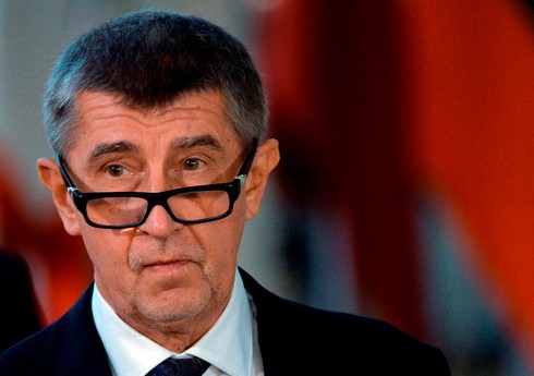 Экс-премьер: Чехия готовится к конфликту с РФ, закупая истребители в США