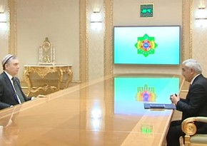 Бердымухамедов обсудил с президентом SOCAR совместную деятельность на месторождении Достлуг