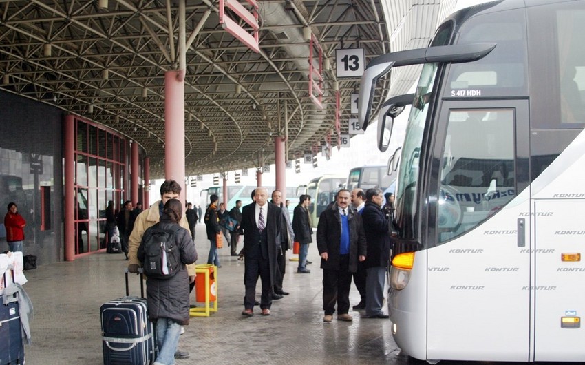 Azerbaijanis being evacuated from Turkiye's Adana