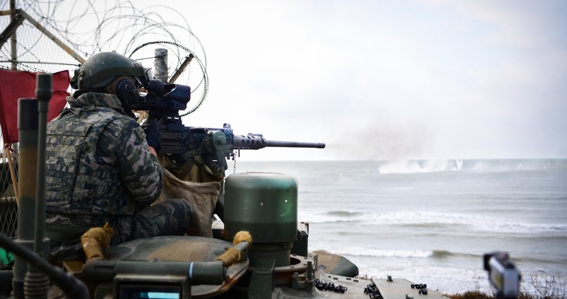 Корпус морской пехоты Южной Кореи провел учения на островах в Желтом море
