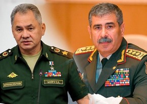 Azerbaijani, Russian defense ministers hold phone conversation