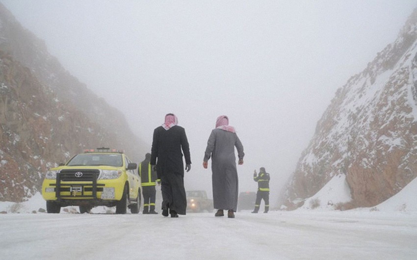 В шести городах Саудовской Аравии выпал снег 