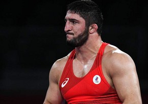 Борец Садулаев назвал неожиданным запрет на участие в турнире в Баку