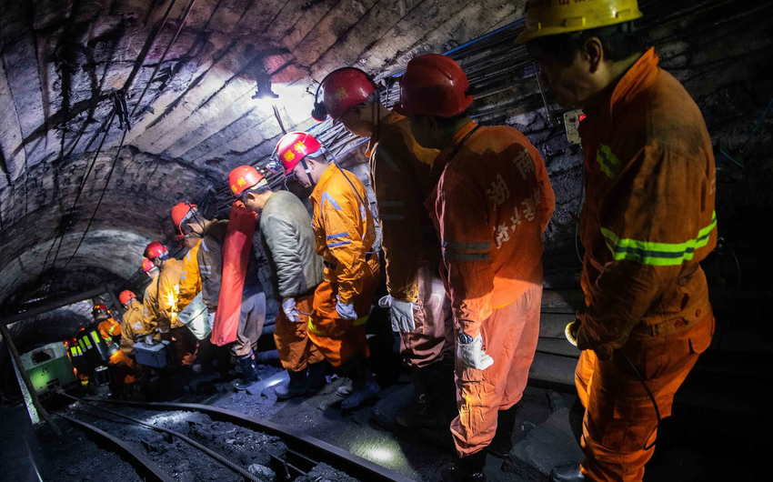 5 alive, 3 dead in east China coal mine flooding