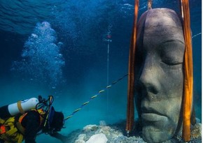 В Каннах открылся бесплатный музей подводного искусства