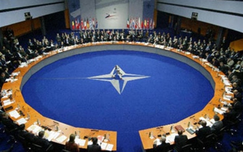 Brüsseldə ​NATO-nun fövqəladə toplantısı başlayıb