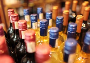 Alkoqollu içkilərin aşağı qiymətə satılmasına görə yeni cərimənin tətbiqi ilk oxunuşda təsdiqlənib