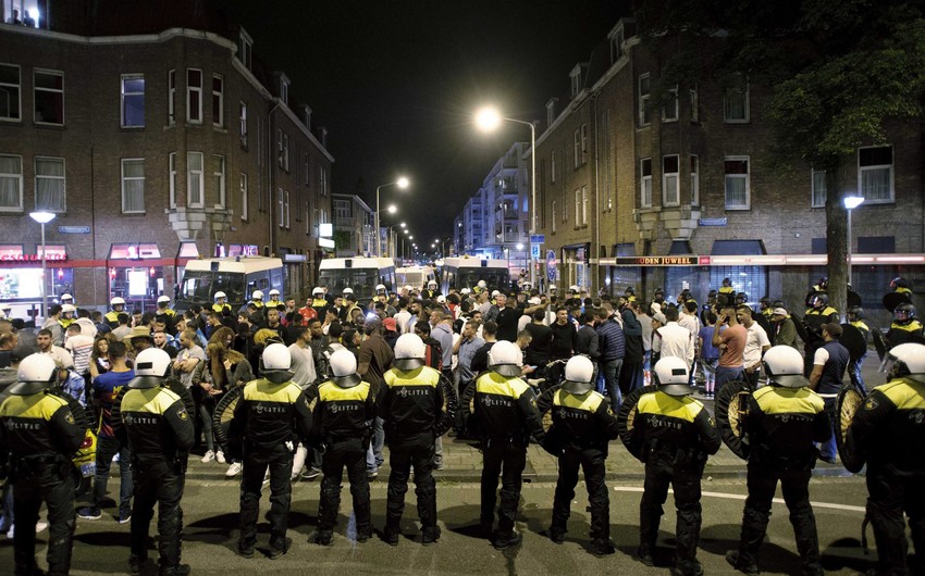 Полиция в Гааге оцепила правительственный комплекс