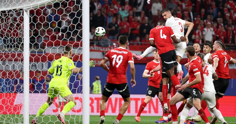 Игрок сборной Турции установил два рекорда в матче против Австрии