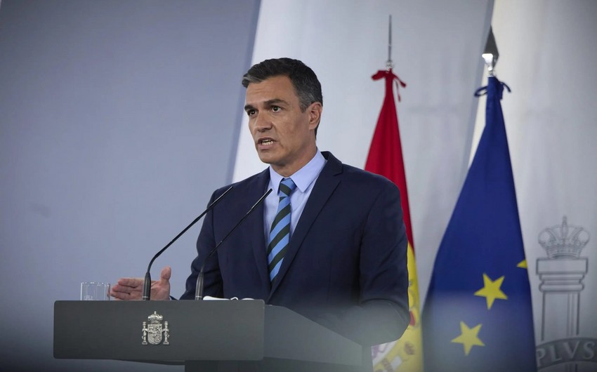 Премьер-министр Испании посетит Киев