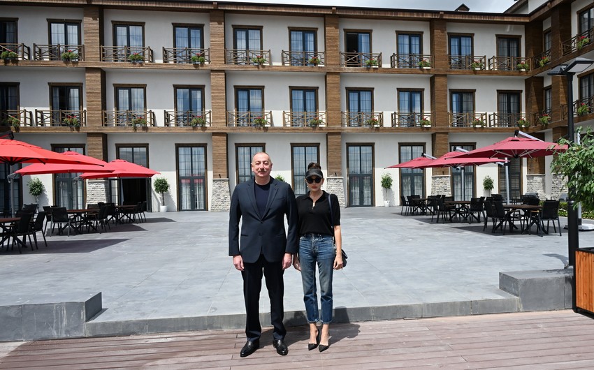 Президент и первая леди приняли участие в открытии отеля Ağalı в Зангилане