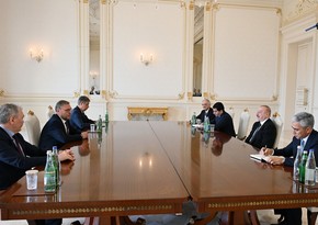 Президент Ильхам Алиев принял заместителя председателя Совета Федерации РФ и главу Комитета Госдумы