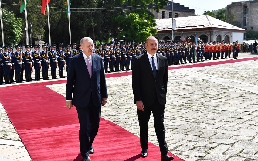 Turkish President congratulates Ilham Aliyev on Victory Day