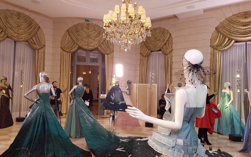 Dress by Azerbaijani designer demonstrated  at Cannes Film Festival
