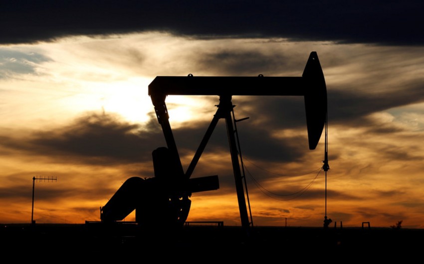 Стоимость марки нефти Brent снизилась