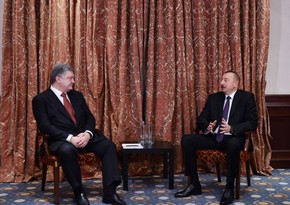 President Ilham Aliyev met with Ukrainian President Petro Poroshenko in Brussels