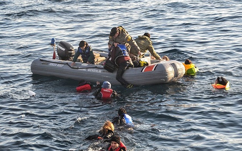 Coast guard rescues over 300 migrants in western Turkey