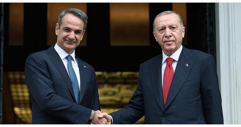 Prime Minister of Greece meets with Turkish President - UPDATE