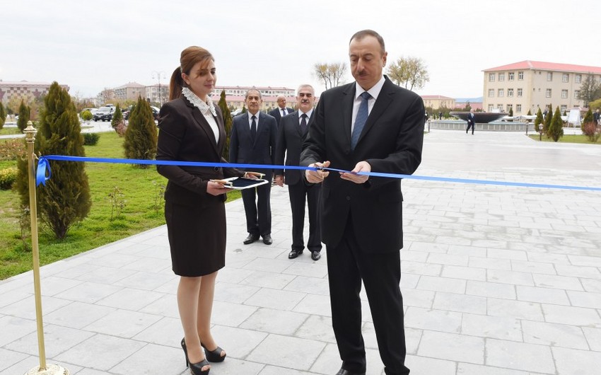 Prezident İlham Əliyev Naxçıvan Muxtar Respublika Xəstəxanasının açılışını edib