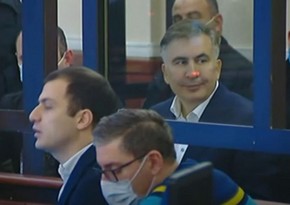 В Тбилиси задержаны требовавшие оказания медпомощи Саакашвили оппозиционеры
