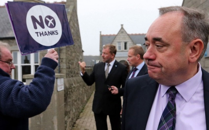 Первый министр Шотландии официально ушел в отставку