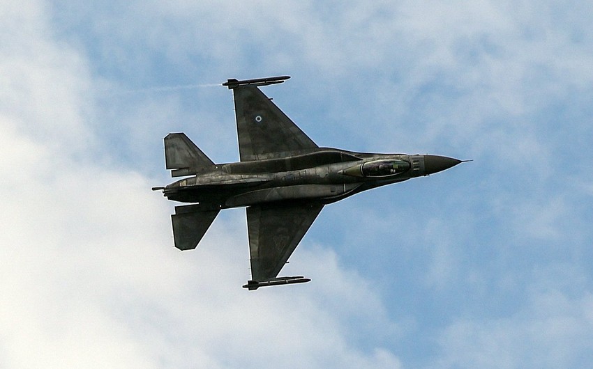 СМИ: Франция за два года подготовит 26 украинских пилотов для управления F-16