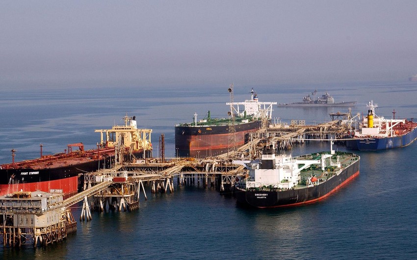 Bloomberg: Neft tankerlərinin gündəlik gəlirləri dörd dəfə çoxalıb