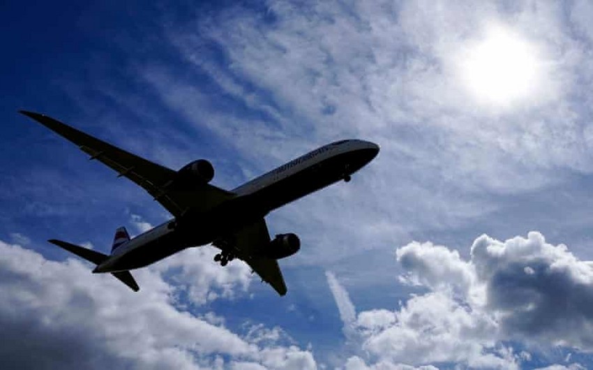 Air traffic drops by 71% in UK