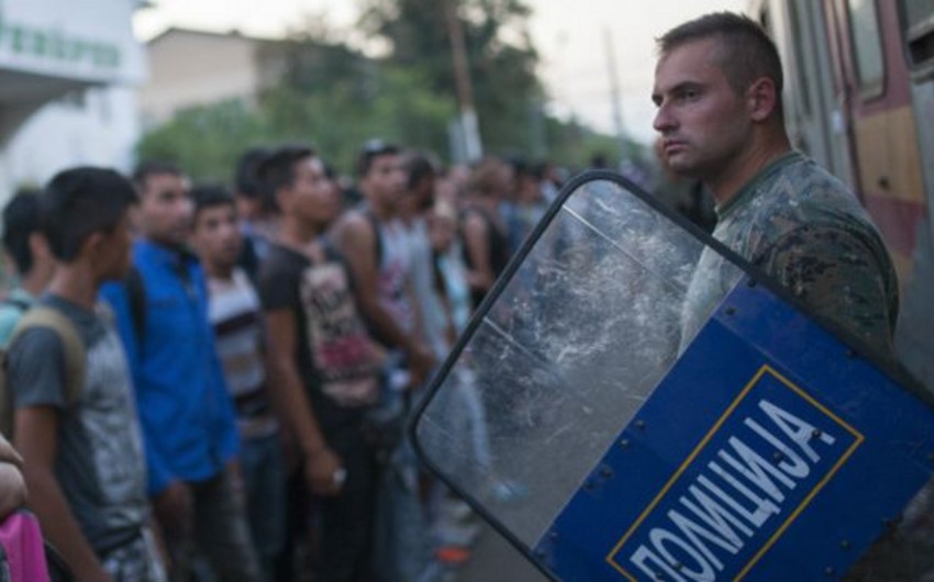 ООН: Более тысячи беженцев скопилось на границе Македонии и Греции