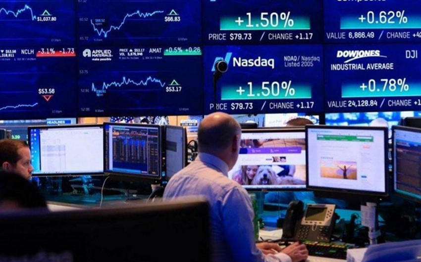 “Dow Jones” və “S&P 500” indeksləri tarixi maksimumu yeniləyib