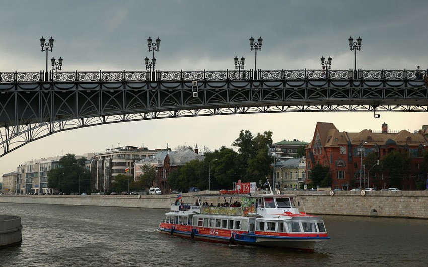 На Москве-реке столкнулись два теплохода