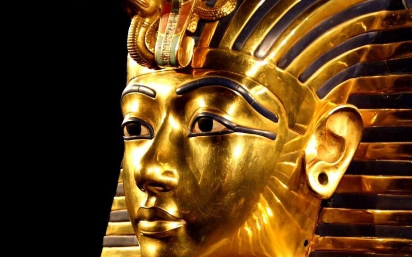 Египет попросил снять с британского аукциона 3000-летний бюст Тутанхамон