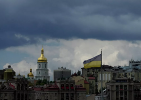 В Украине объявлена воздушная тревога из-за атак, в Харькове остановилось метро