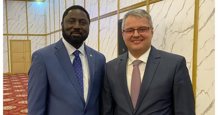 Azerbaijani ambassador meets with Gambia foreign minister