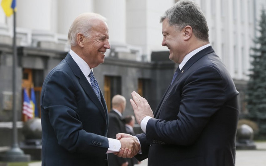 ​Порошенко и Байден договорились подписать соглашение по траншу на 1 млрд. долларов