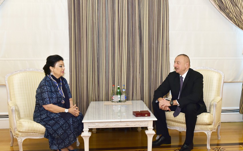 President Ilham Aliyev presented “Istiglal” order to People's Artist Fidan Gasimova