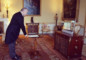 Azerbaijani envoy presents his credentials to UK Queen