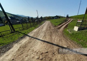 Cəlilabadda mərkəzdən 3 km aralıda yerləşən kəndin yolları bərbad vəziyyətə düşüb