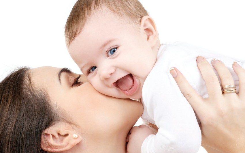 Азербайджан занимает 90-е место среди наиболее благоприятных для материнства стран