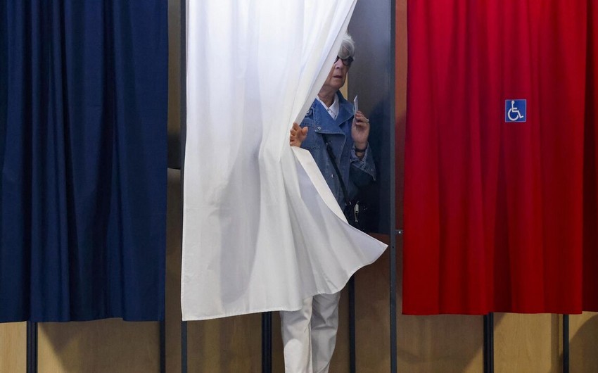 Во Франции 218 претендентов сняли свои кандидатуры на парламентских  выборах
