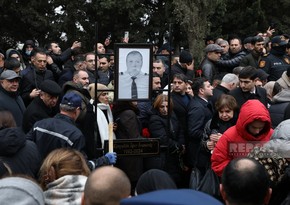 Təyyarə qəzasında həlak olan ekipaj üzvləri II Fəxri xiyabanda dəfn edilib - YENİLƏNİB-3