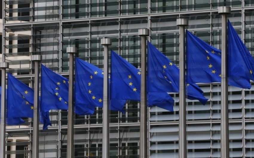 Лидеры ЕС осторожно поддержали минские соглашения и обошлись без санкций