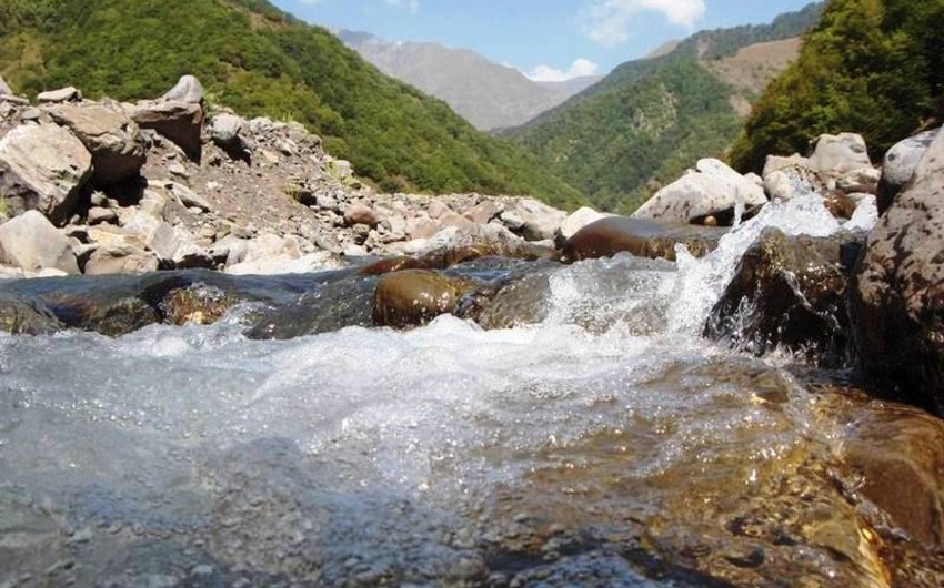 Агентство: Водные ресурсы многих рек Азербайджана используются лишь на 15%