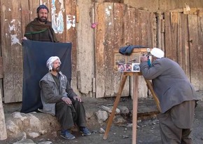 Taliban official says taking pictures is 'major sin'