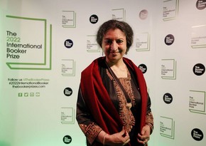 Индианка Гитанджали Шри стала лауреатом Международной Букеровской премии