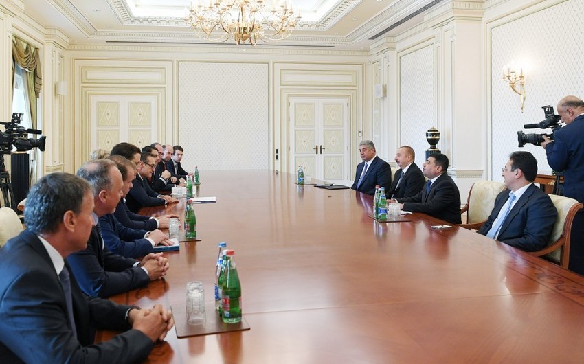 President Ilham Aliyev receives delegation led by Austrian vice-chancellor