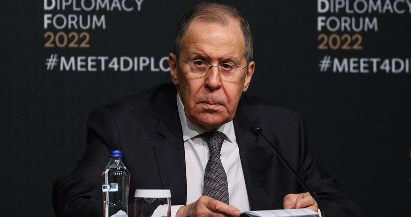Lavrov: Qərb Ermənistanı Rusiyadan uzaqlaşdırmağa çalışır