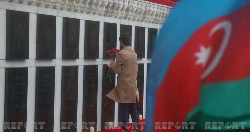 Azerbaijan commemorating January 20 martyrs - PHOTOS